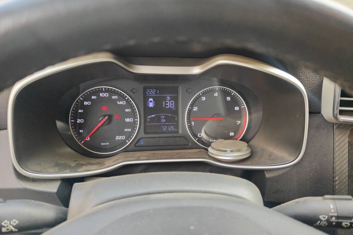 MG ZS 2018 car image #24