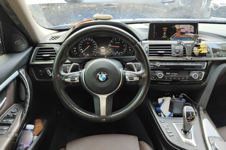 BMW 3 Series 2019 #12 BMW 3 Series 2019 car image #12