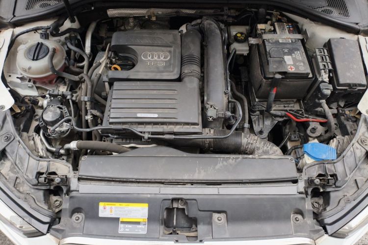 Audi A3 2019 immagine di auto #22