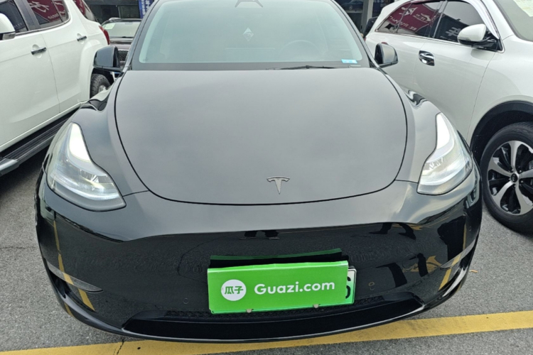 Tesla Model Y 2023 #3 Tesla Model Y 2023 immagine di auto #3
