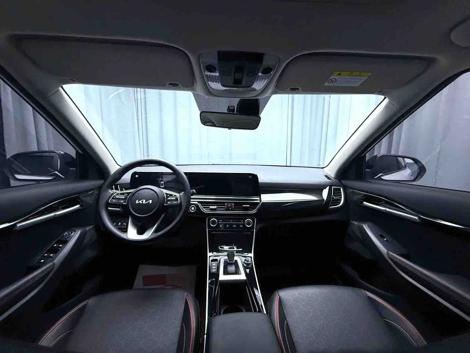 Kia Seltos 2023 #10 Kia Seltos 2023 car image #10