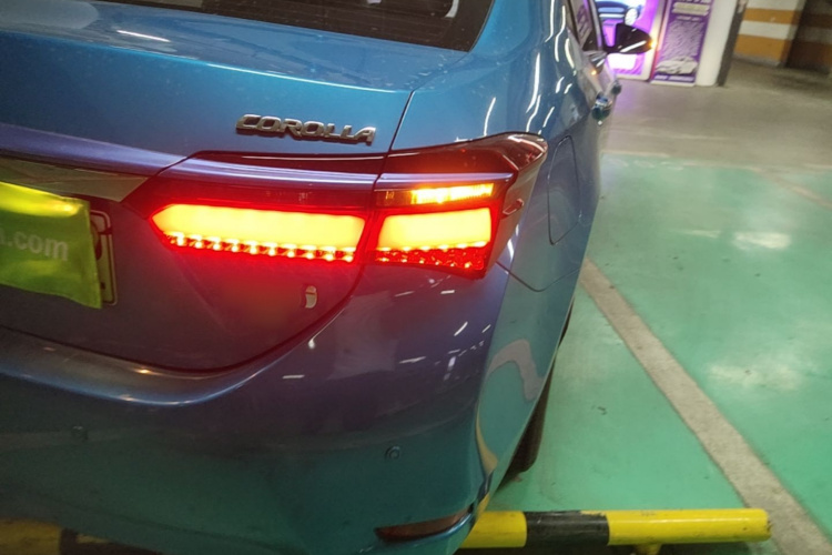 Toyota Corolla Hybird E+ 2019 immagine di auto #8