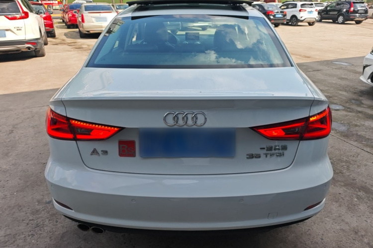 Audi A3 2016 car image #6