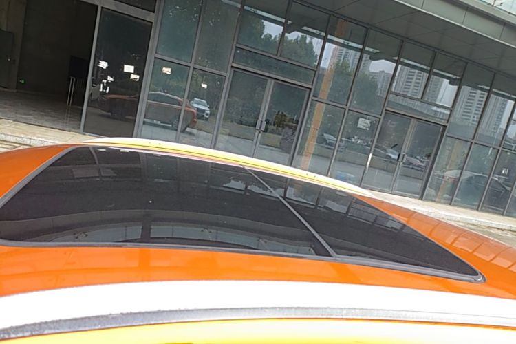 Audi Q3 2015 car image #28