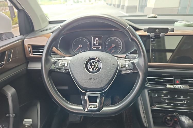 Volkswagen Tharu 2020 #12 Volkswagen Tharu 2020 car image #12