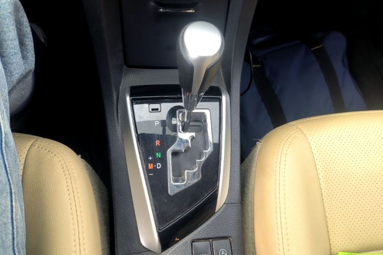 Toyota Corolla 2018 car image #14