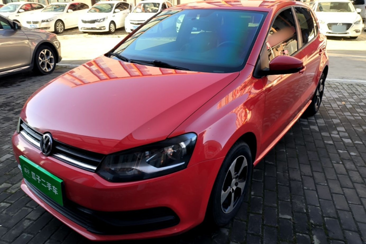 Volkswagen Polo 2017 car image #2
