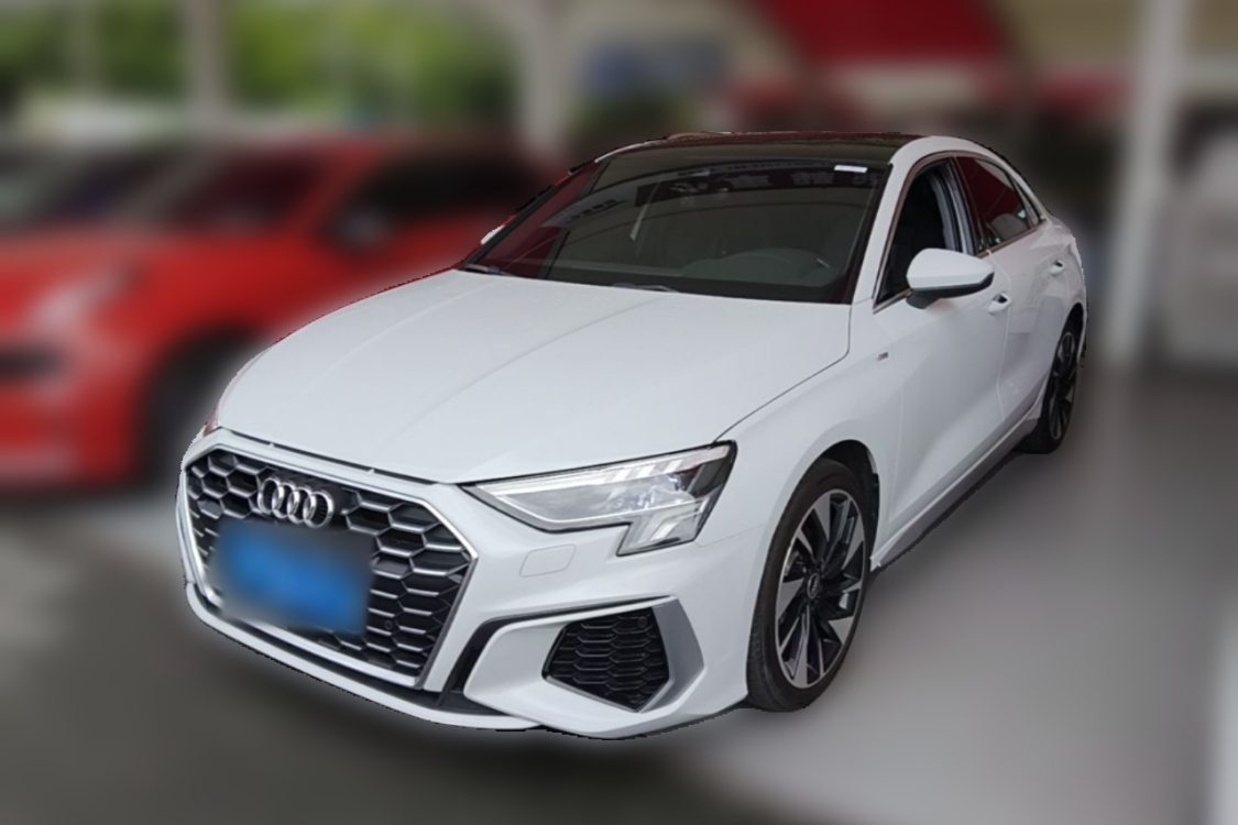 Audi A3 2024 immagine di auto 