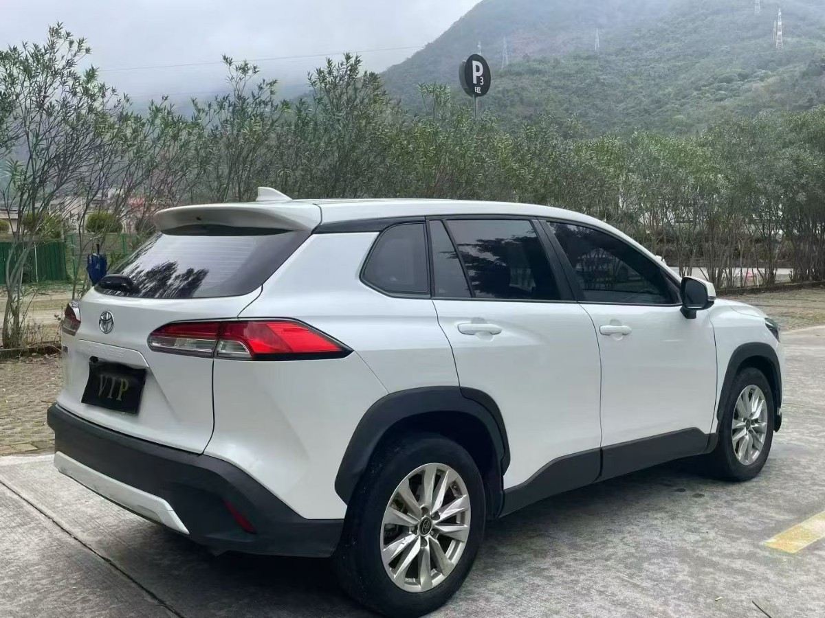 Toyota Corolla Cross 2023 car image #9