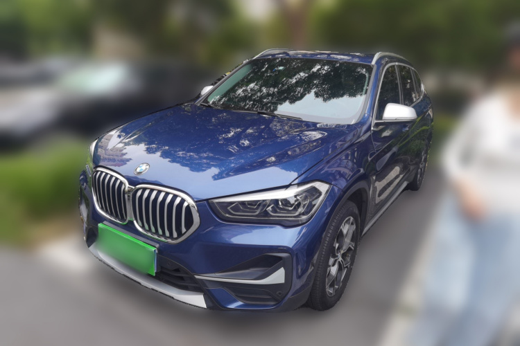 BMW X1 2022 car image #2