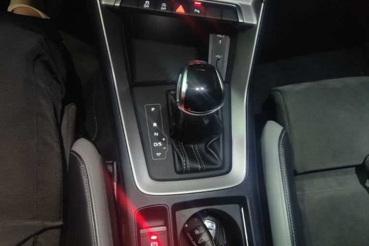 Audi Q3 2021 #14 Audi Q3 2021 imagen de coche #14