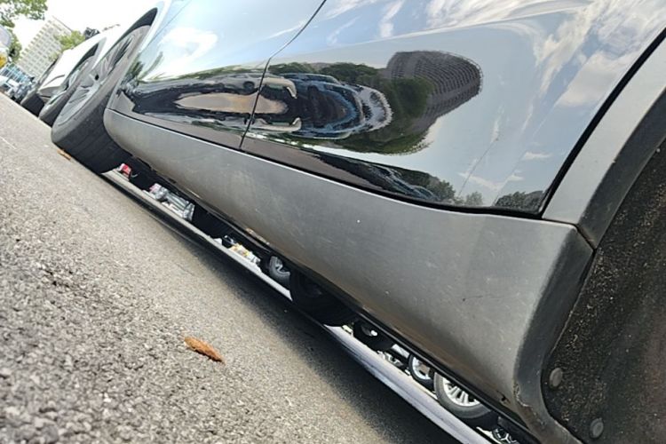 Tesla Model Y 2022 immagine di auto #27