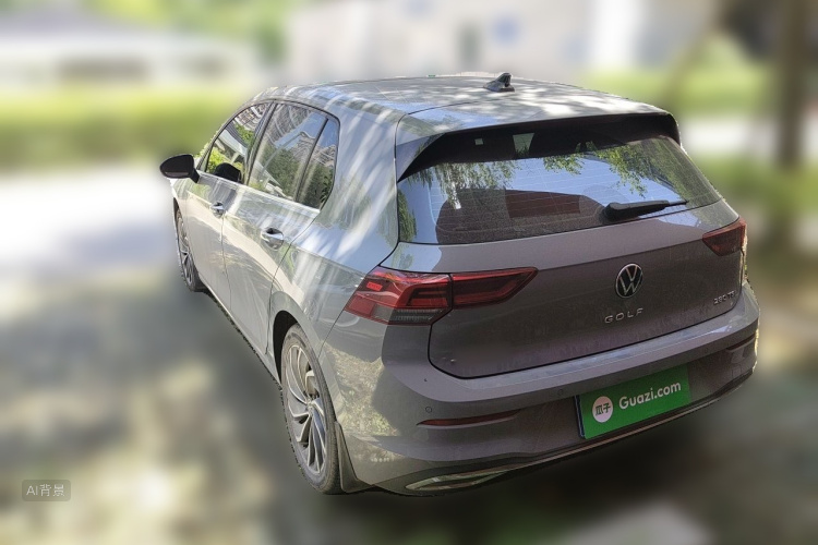 Volkswagen Golf 2022 immagine di auto #5