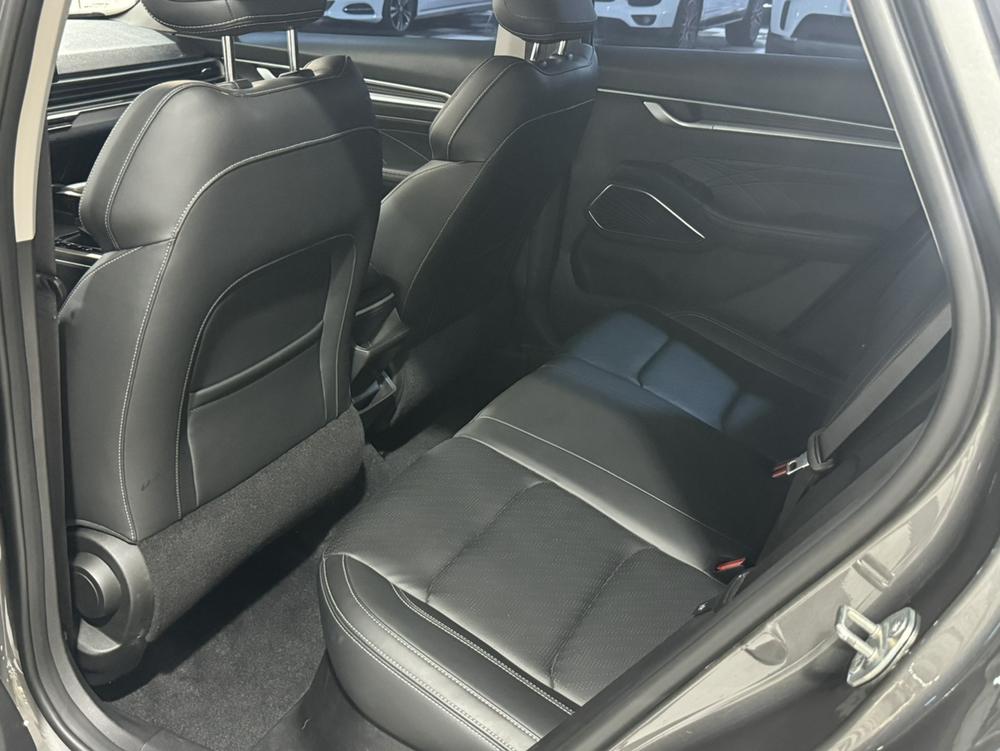 GEELY Emgrand 2024 #9 GEELY Emgrand 2024 car image #9