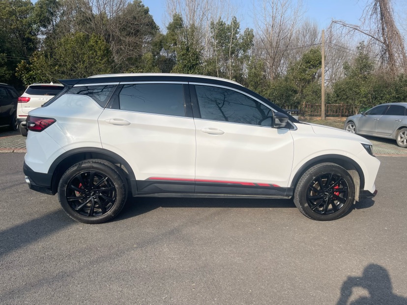 GEELY Coolray 2022 #7 GEELY Coolray 2022 car image #7