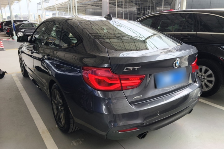 BMW 3 Series GT 2019 #5 BMW 3 Series GT 2019 car image #5