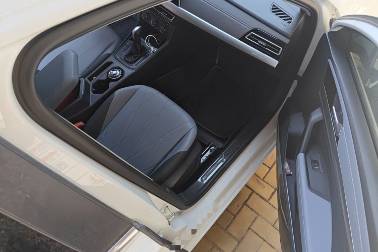 Volkswagen Lavida 2025 #23 Volkswagen Lavida 2025 car image #23