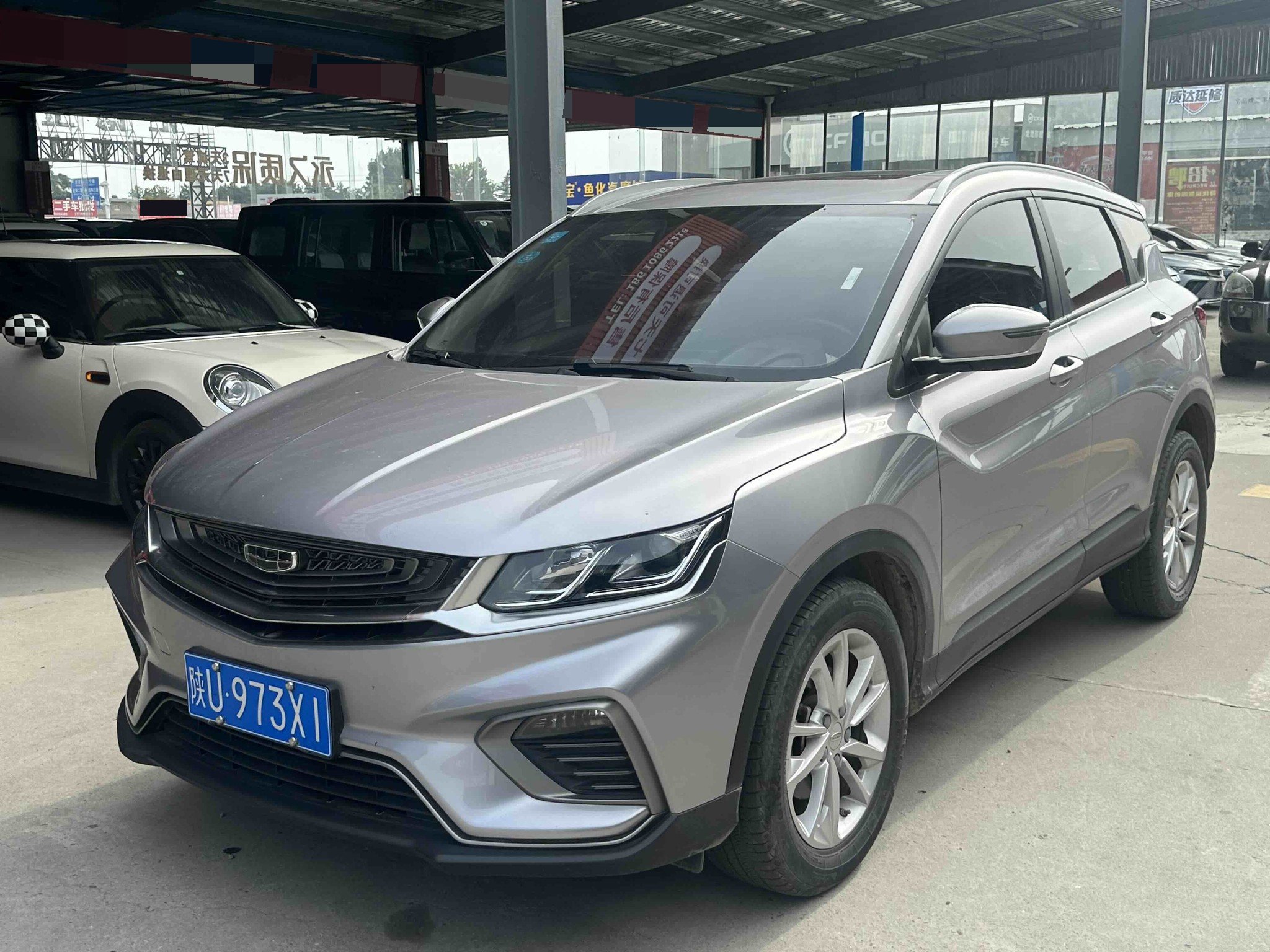 2020 immagine di auto 