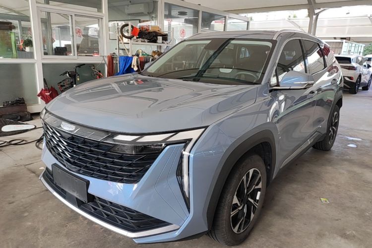 GEELY Boyue L 2025 car image #2