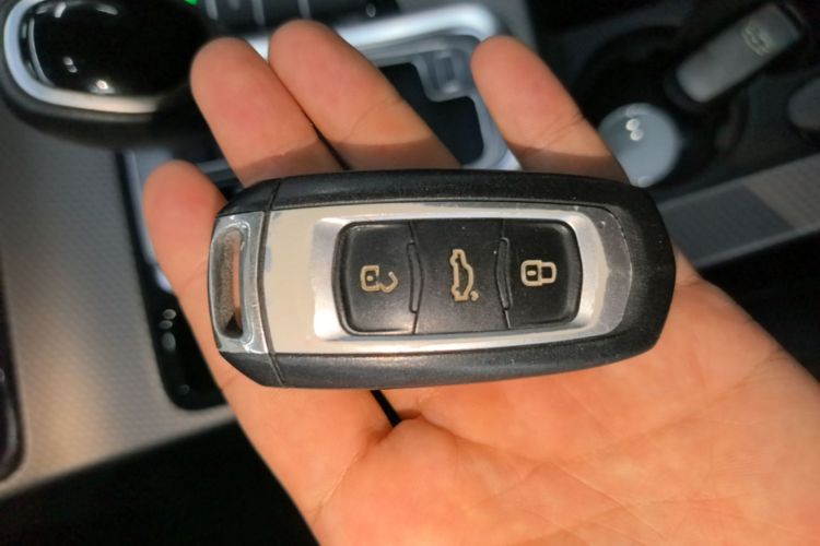 GEELY Emgrand GS 2016 car image #9