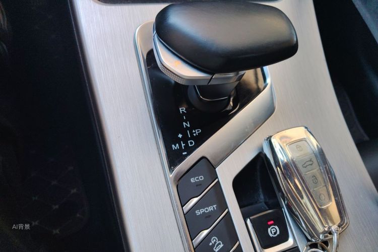 GEELY Coolray 2022 #16 GEELY Coolray 2022 car image #16