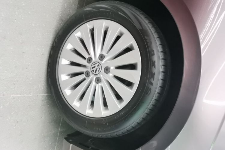Volkswagen Lavida 2019 car image #9