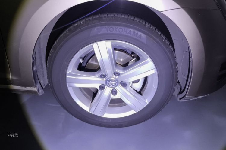 Volkswagen Golf 2015 car image #9