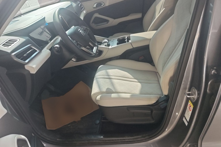 BYD YuanUP 2024 car image #15