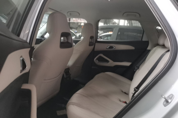 BYD YuanUP 2025 #13 BYD YuanUP 2025 imagem de carro #13