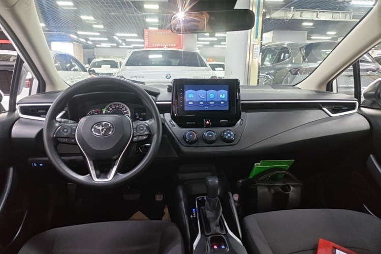 Toyota Corolla 2021 #10 Toyota Corolla 2021 car image #10