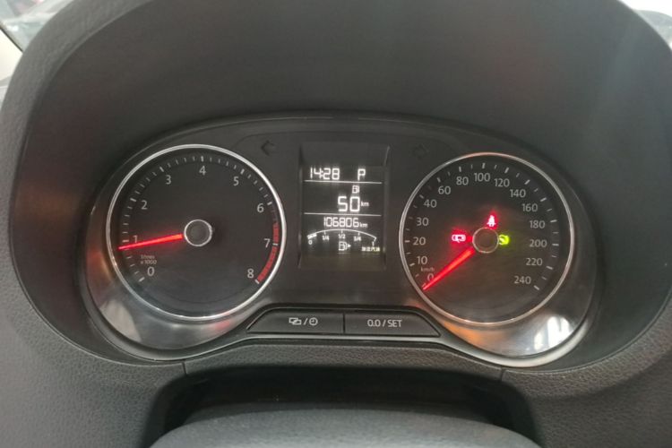 Volkswagen Polo 2017 #16 Volkswagen Polo 2017 car image #16