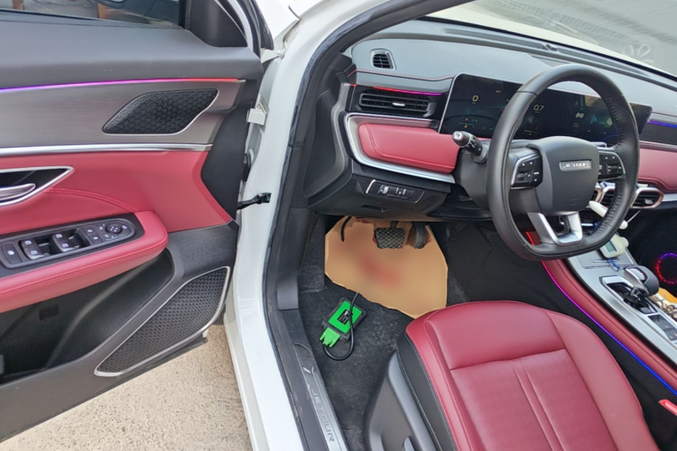 Jetour X70 PLUS 2025 car image #16