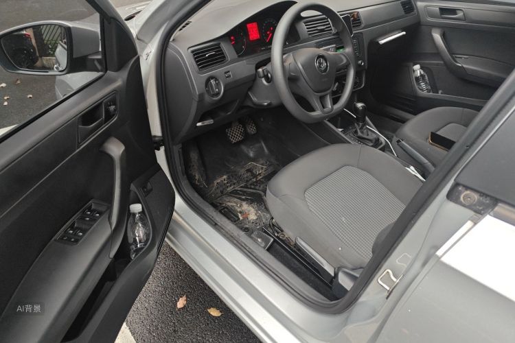 Volkswagen Santana 2020 car image #18