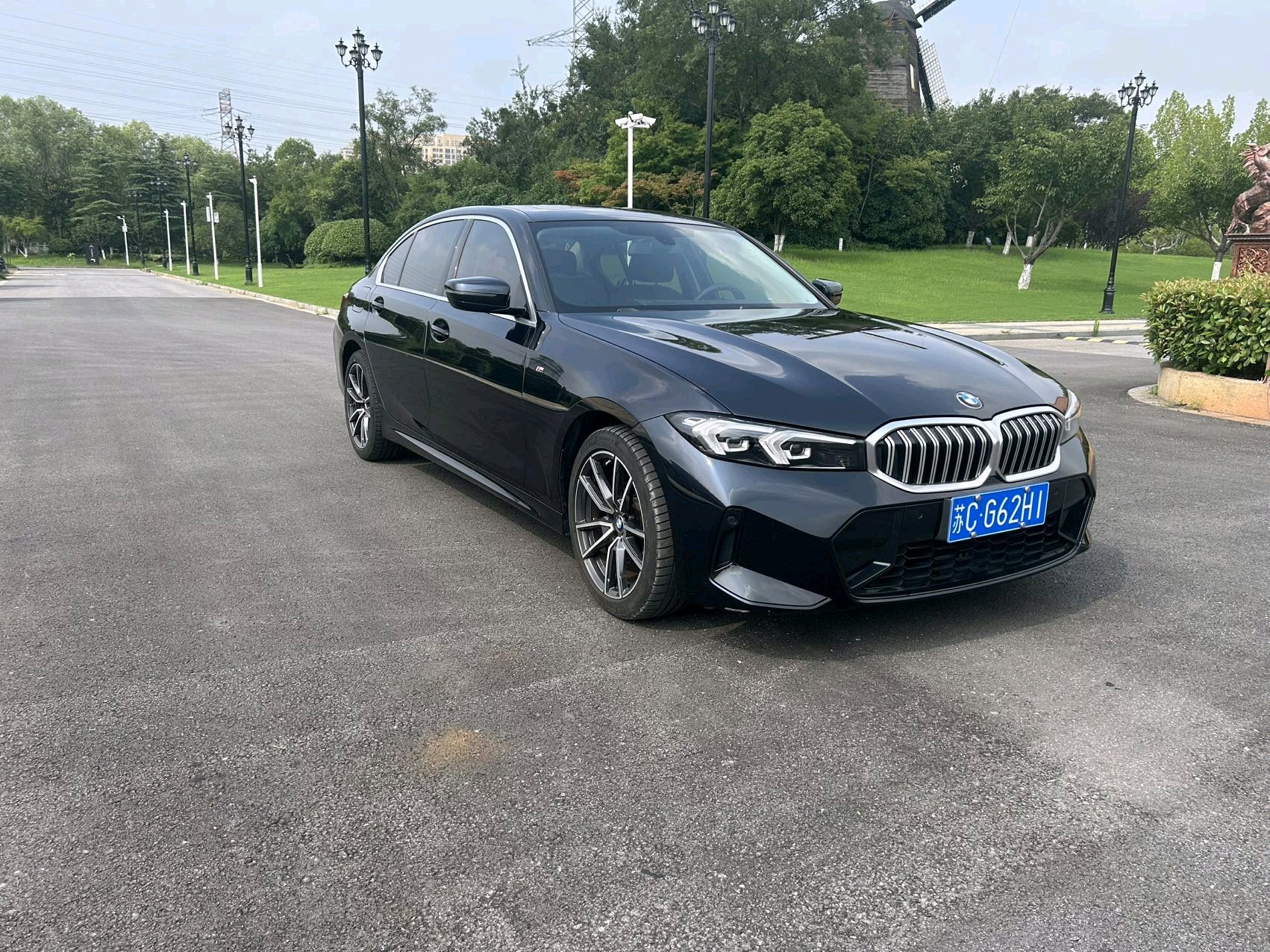 BMW 3 Series 2023 car image #2