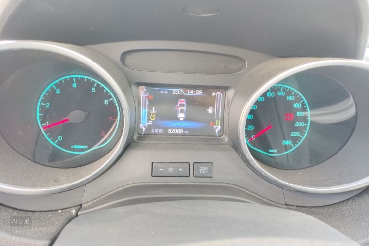 BYD Yuan 2016 car image #13