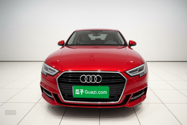Audi A3 2018 immagine di auto #3