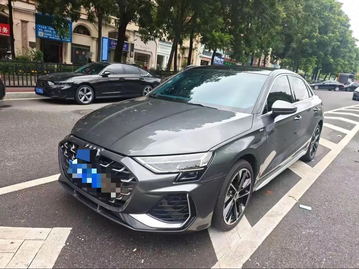 2026 immagine di auto 