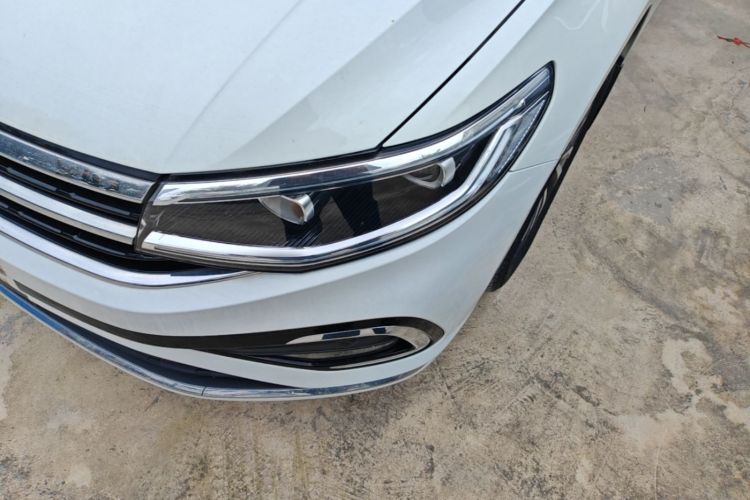 Volkswagen Bora 2023 car image #23