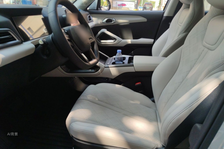 BYD YuanUP 2026 #17 BYD YuanUP 2026 car image #17