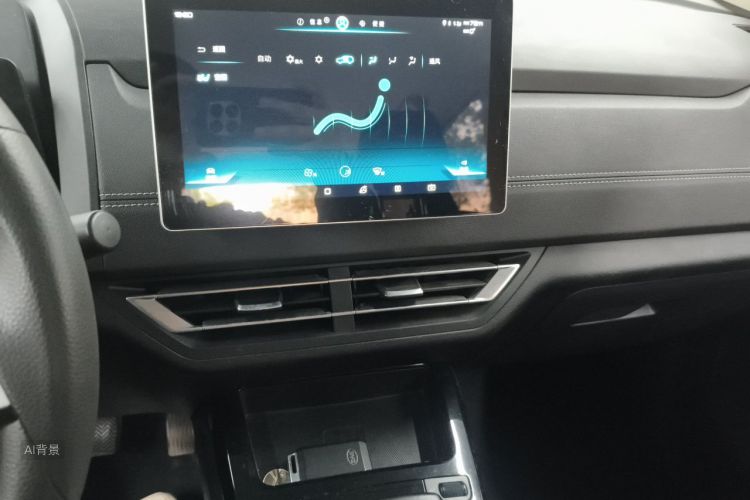 BYD Yuan New Energy 2019 #15 BYD Yuan New Energy 2019 car image #15