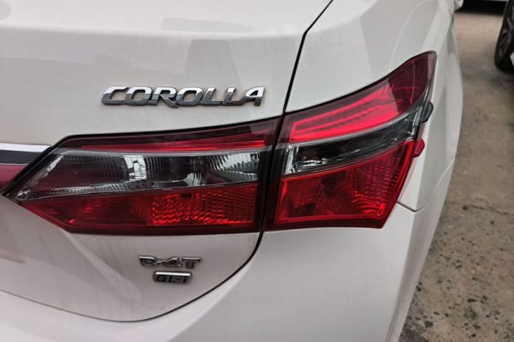 Toyota Corolla 2017 #8 Toyota Corolla 2017 car image #8