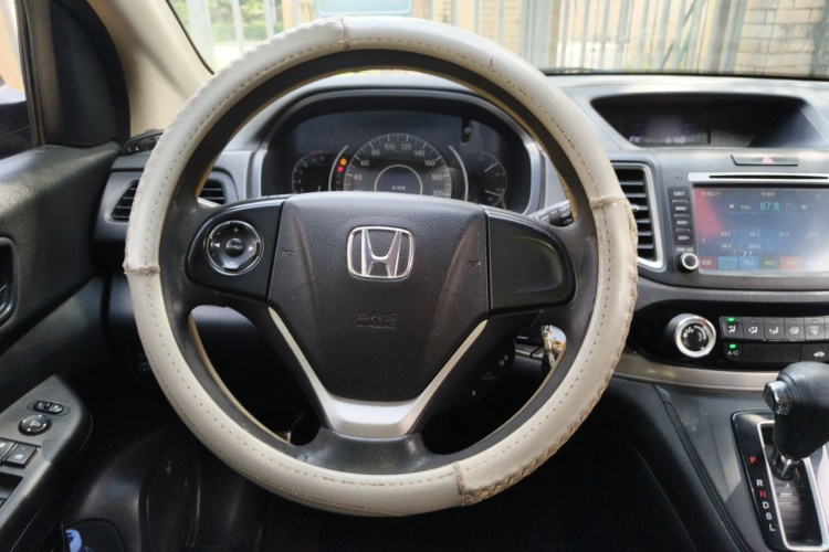 Honda CR-V 2015 #15 Honda CR-V 2015 car image #15