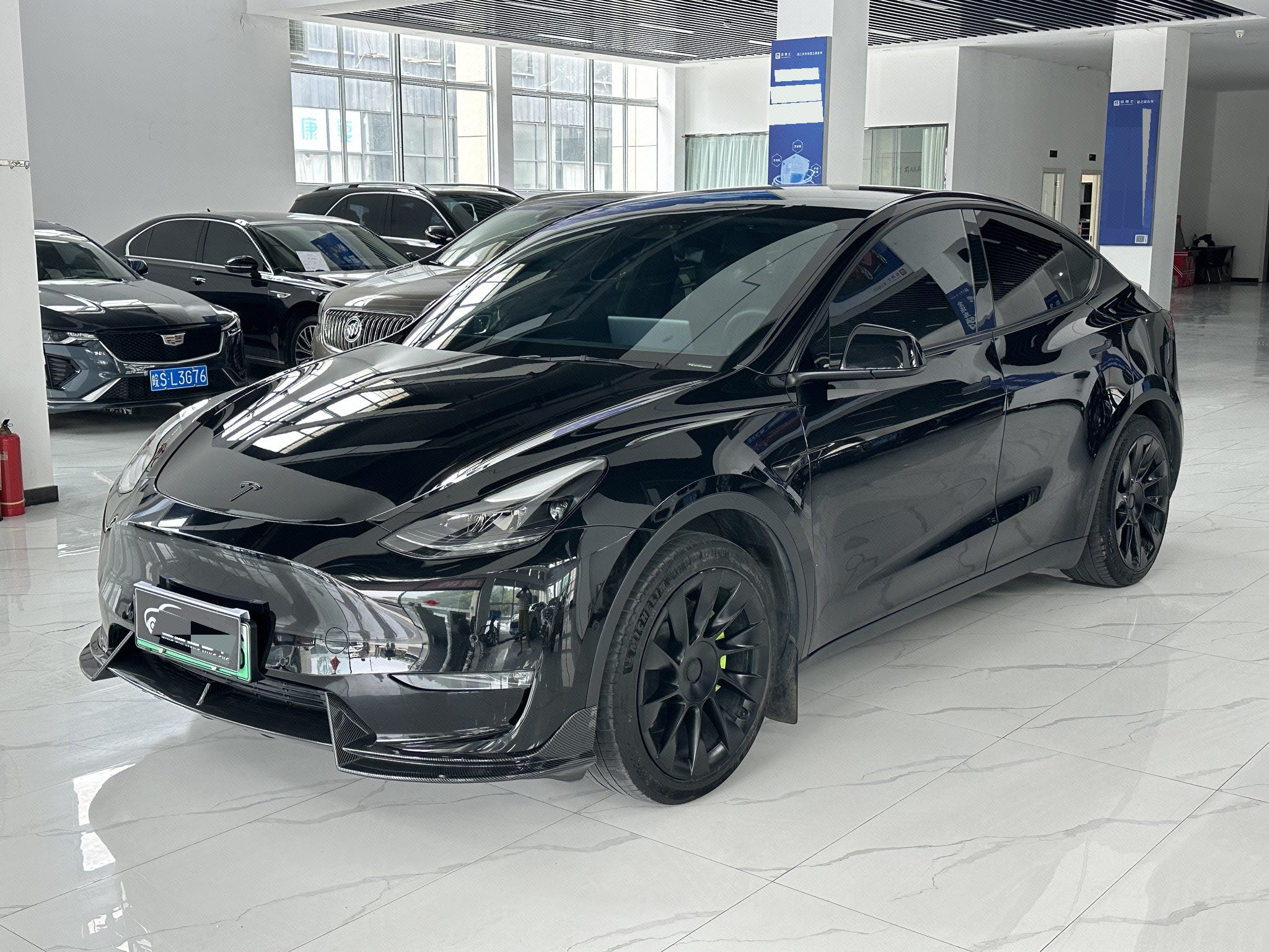 Tesla Model Y 2021 Tesla Model Y 2021 صورة سيارة