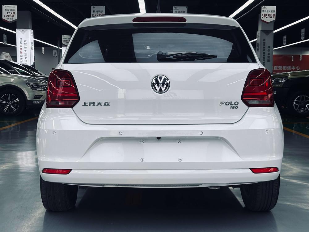 Volkswagen Polo 2017 car image #6