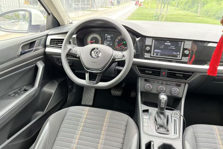 Volkswagen Lavida 2020 imagen de coche #15