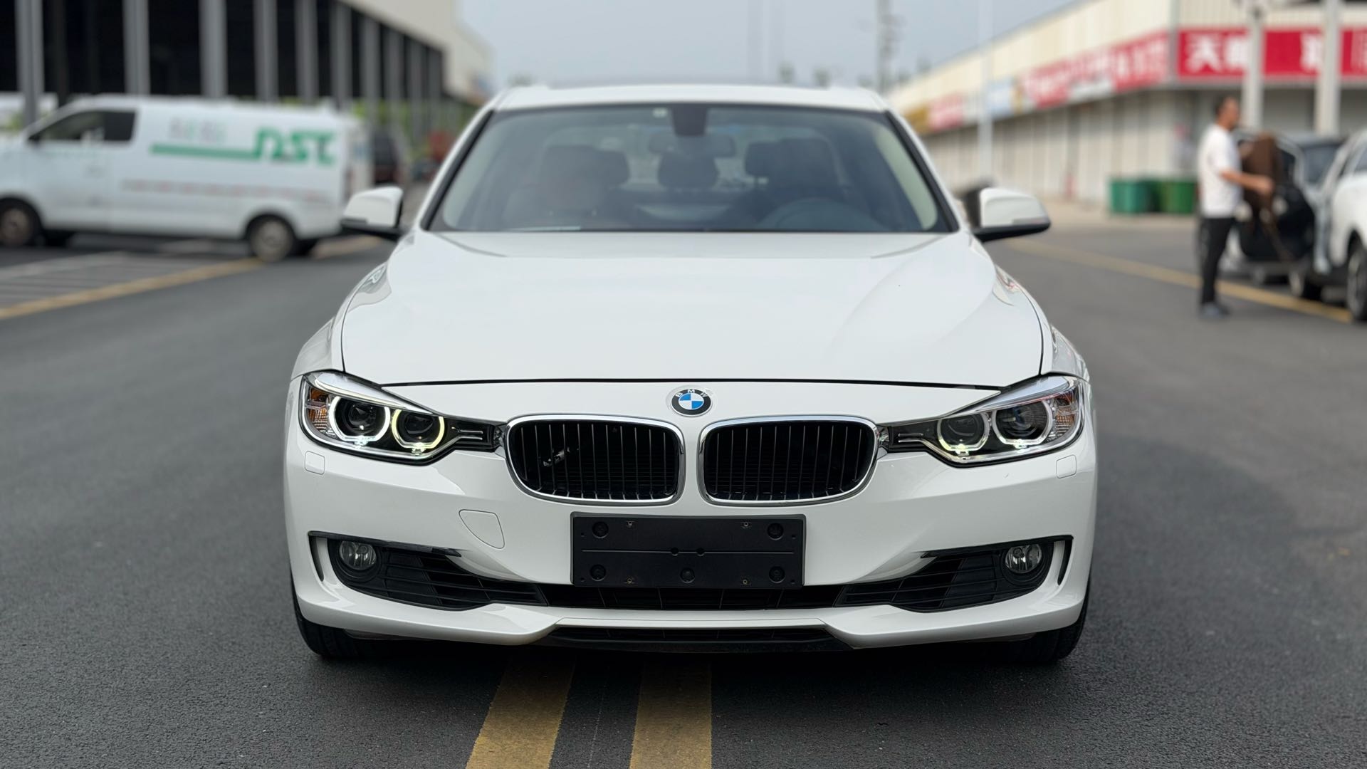 BMW 3 Series 2014 #4 BMW 3 Series 2014 car image #4
