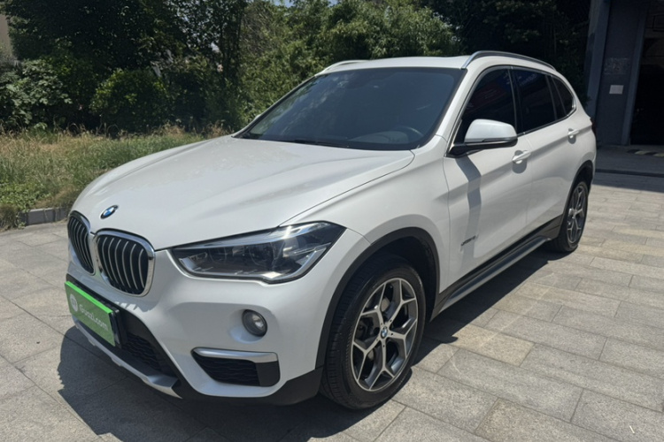 BMW X1 2018 #5 BMW X1 2018 car image #5