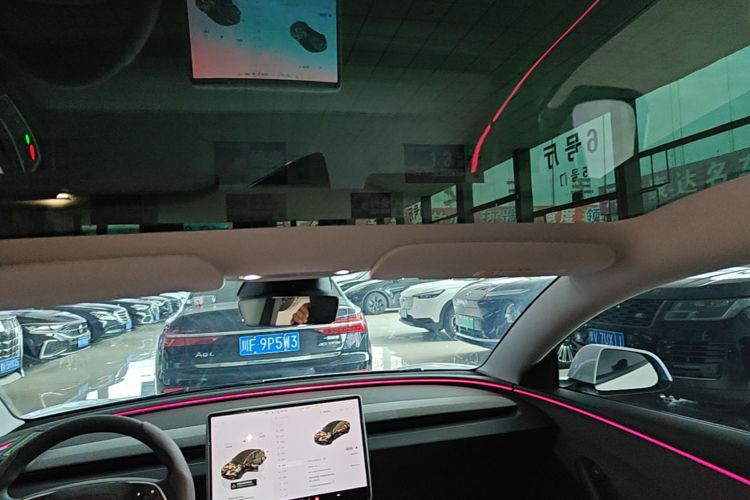 Tesla Model 3 2025 #18 Tesla Model 3 2025 car image #18
