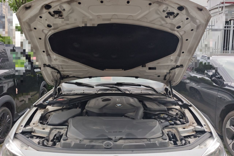 BMW 3 Series 2019 image de voiture #22