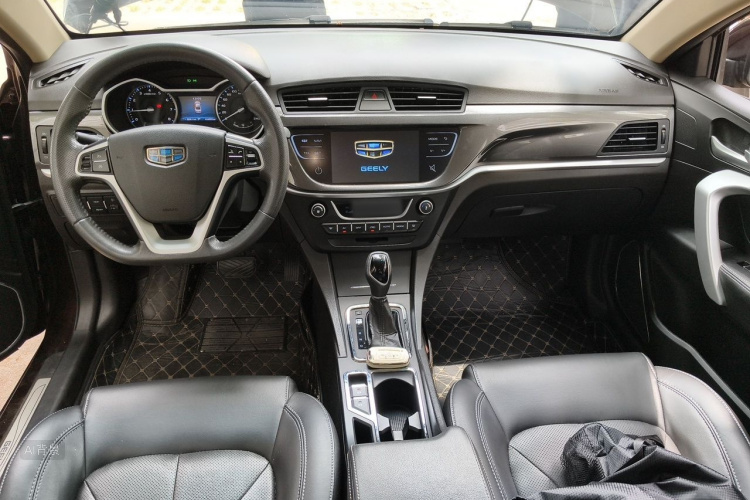 GEELY Emgrand 2017 car image #11
